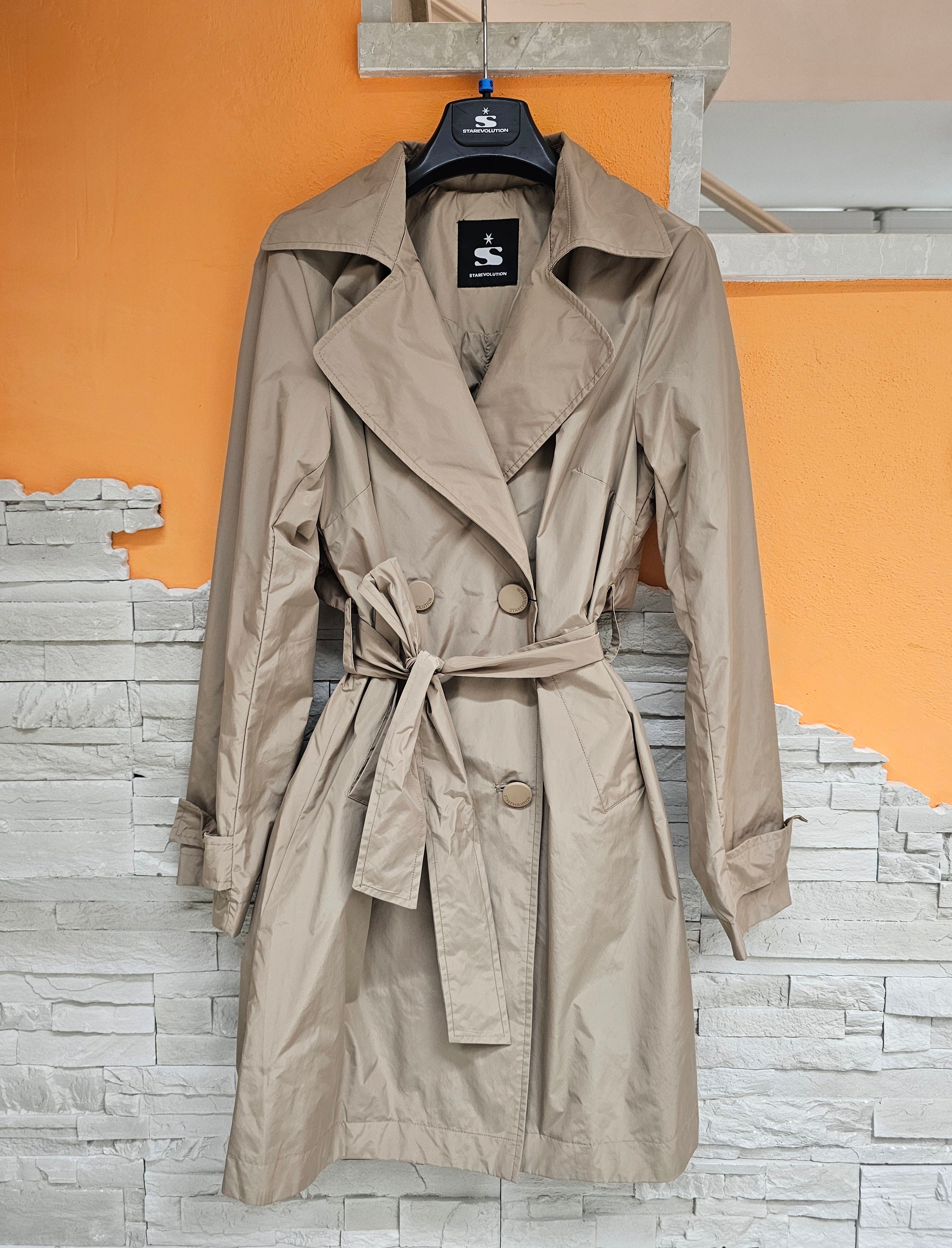 Trench retro trapuntato