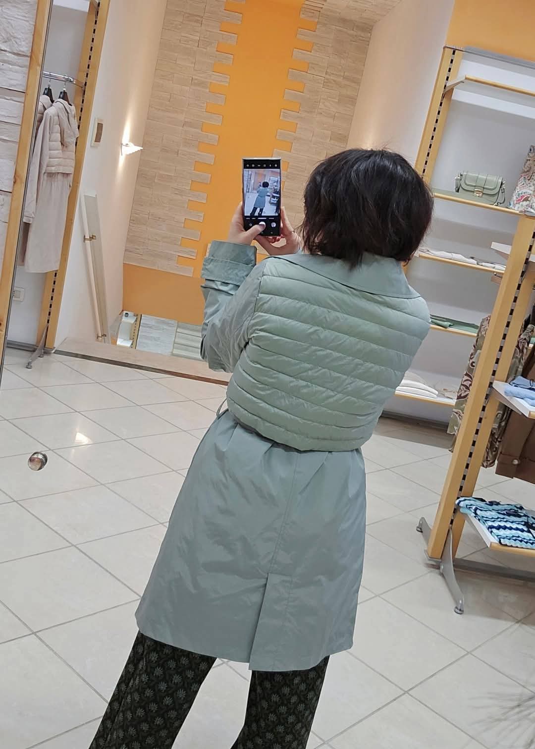Trench retro trapuntato