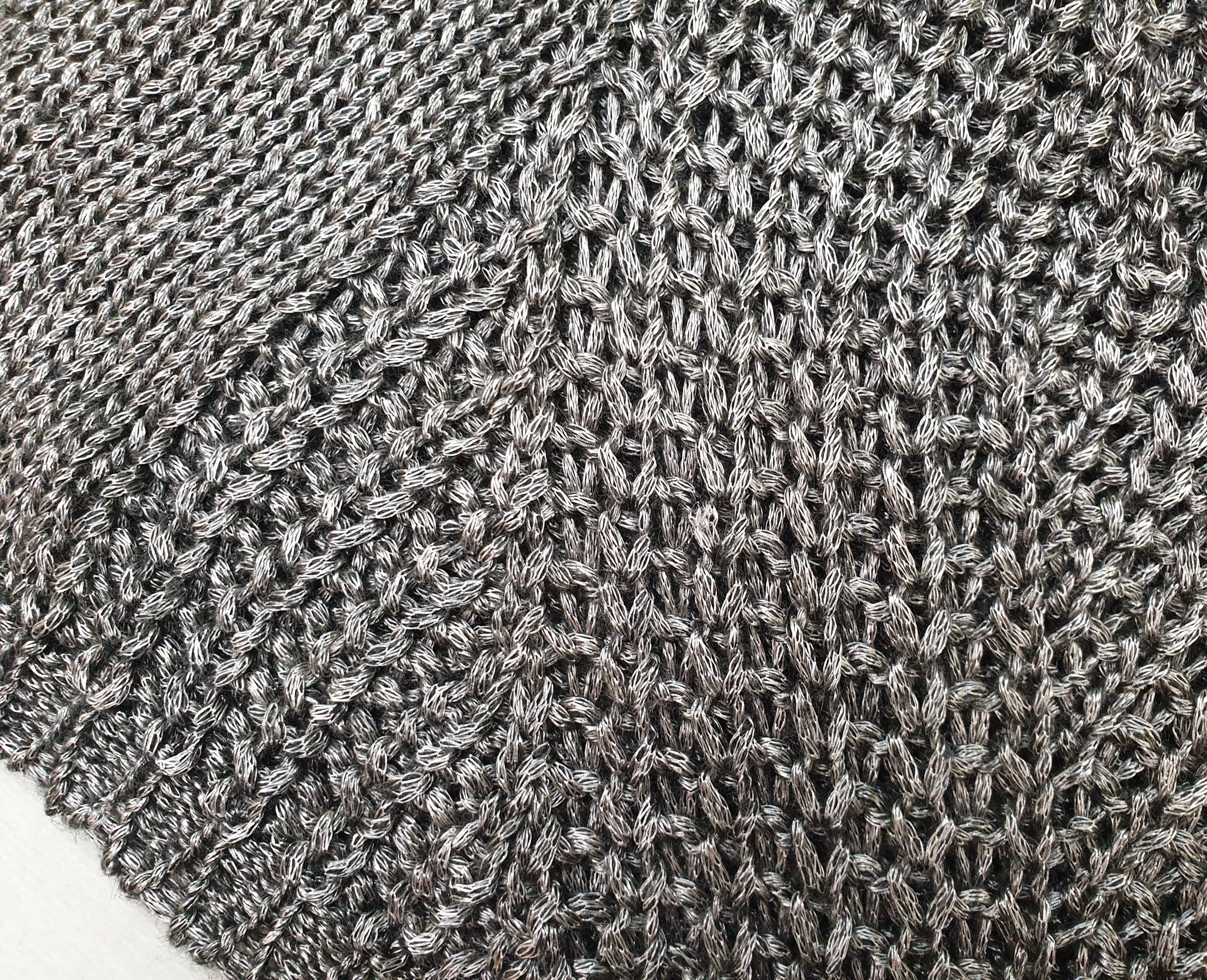 Maglione fili metal