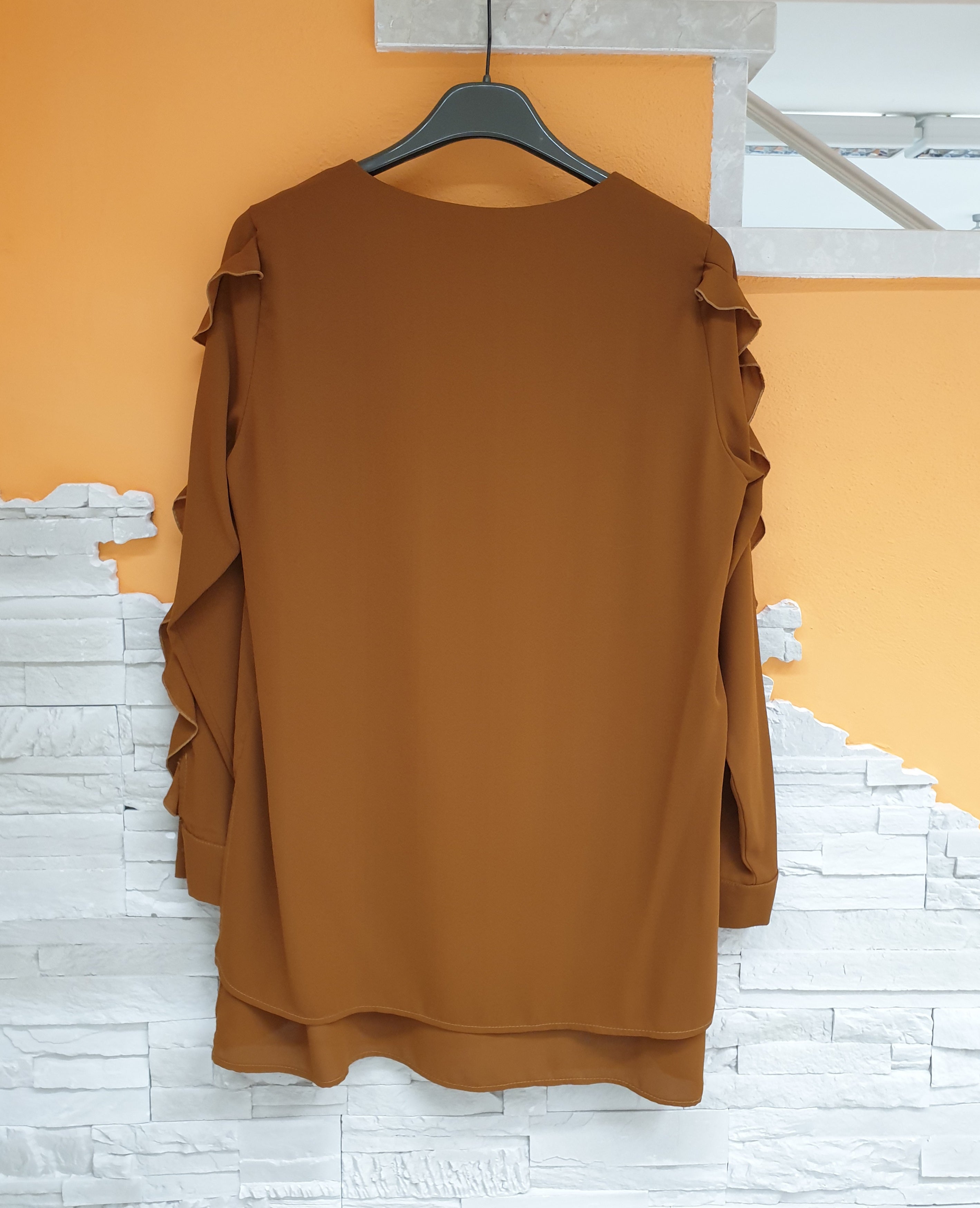 Blusa caramello CURVY